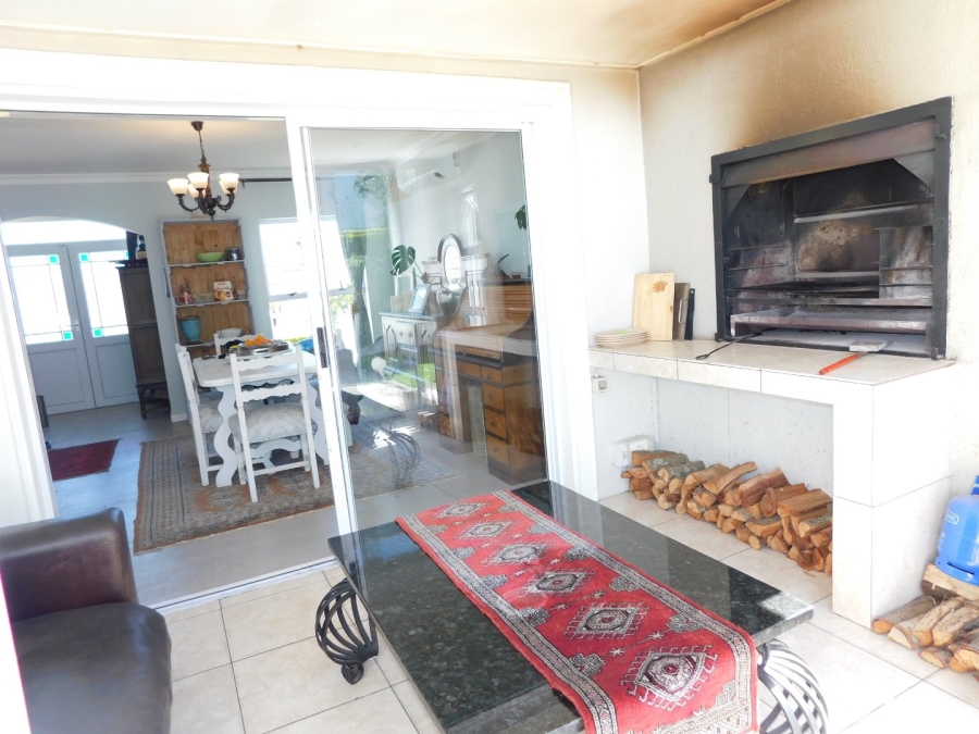 3 Bedroom Property for Sale in Fernwood Western Cape